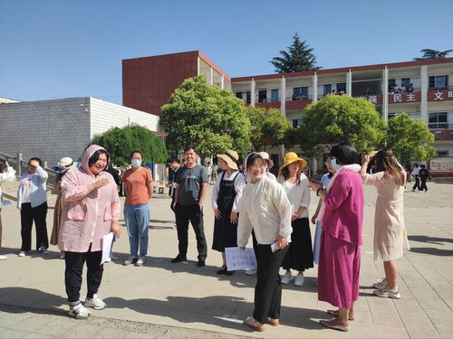 永遠(yuǎn)跟黨走 唱響中國夢——侯寨二中喜迎建黨100周年合唱比賽暨文藝匯演特寫